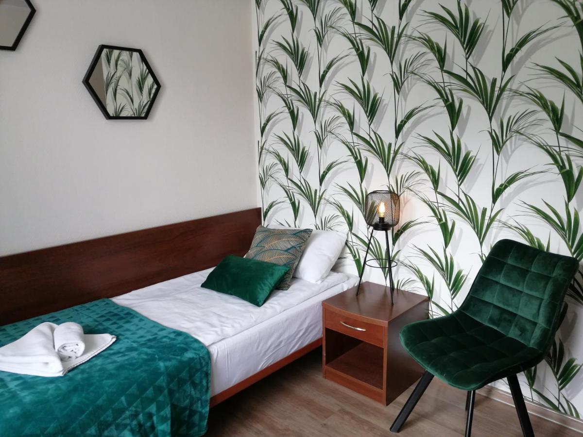 Platinum Bed & Breakfast Budzyn  Exterior photo
